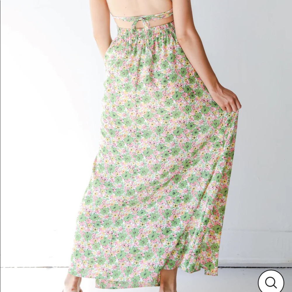 Catching Rays Floral Maxi - Picture 3 of 7